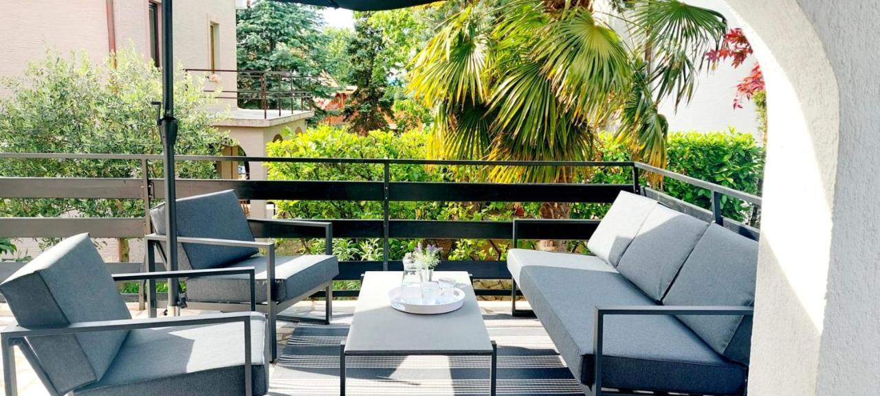 Apartments Bella Vita 1 Малинска Екстериор снимка
